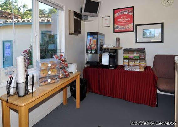 马琳伍德套房酒店 诺瓦托 餐厅 照片
